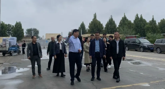 东光县纸箱包装机械联合会组团参观郑州市印刷包装企业