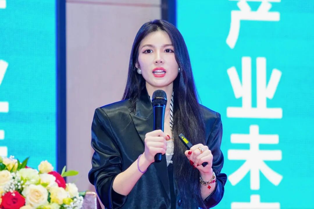 第2届印商大会・2026印包行业春季合作年会圆满落幕 共启中部印包产业新征程 第2届印商大会・2026印包行业春季合作年会圆满落幕 共启中部印包产业新征程