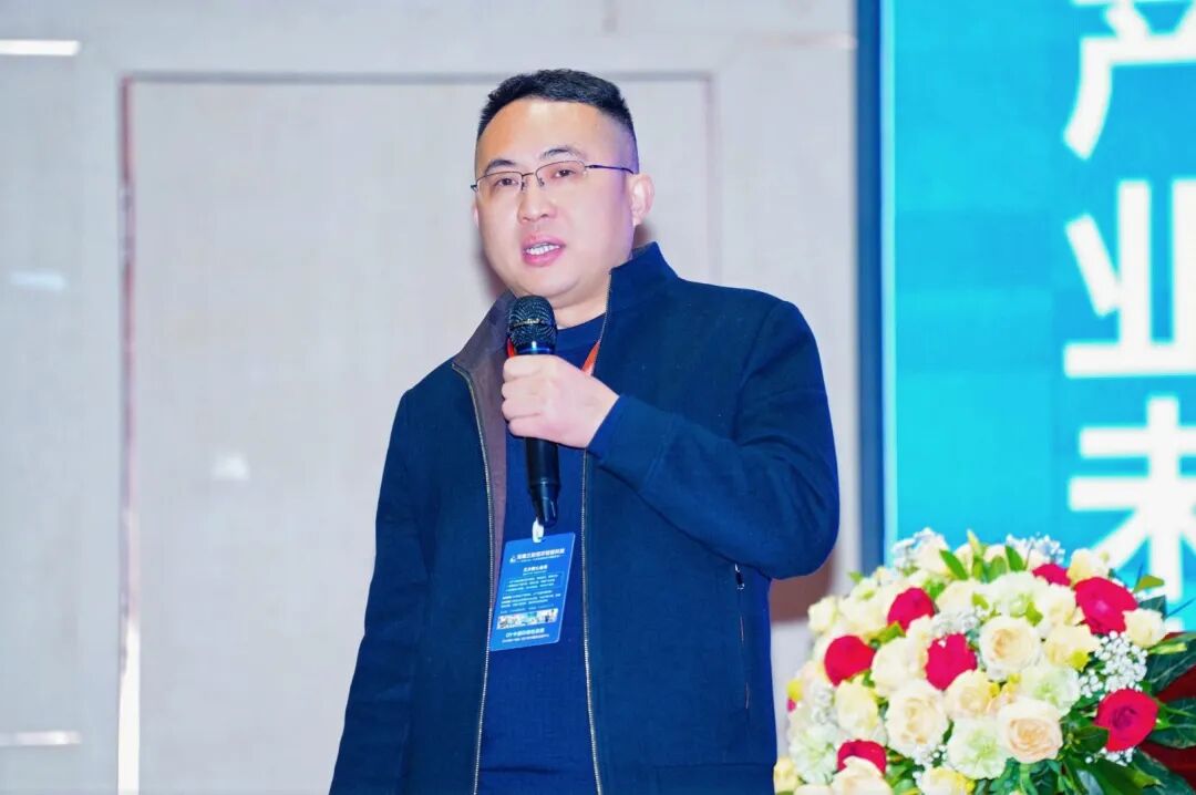 第2届印商大会・2026印包行业春季合作年会圆满落幕 共启中部印包产业新征程 第2届印商大会・2026印包行业春季合作年会圆满落幕 共启中部印包产业新征程