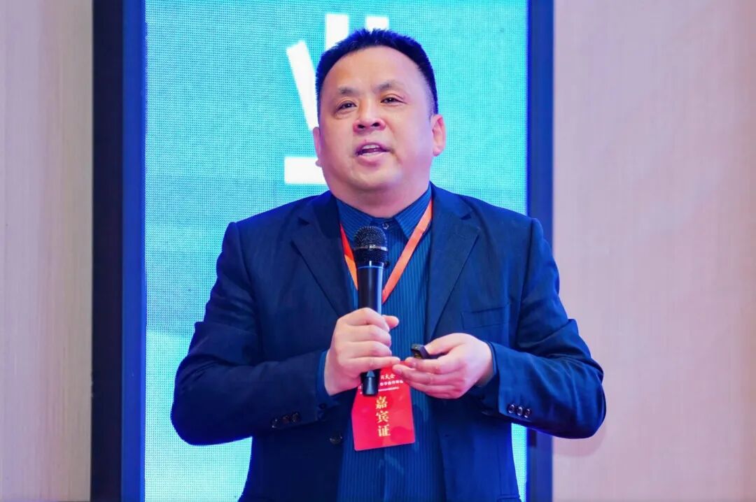 第2届印商大会・2026印包行业春季合作年会圆满落幕 共启中部印包产业新征程 第2届印商大会・2026印包行业春季合作年会圆满落幕 共启中部印包产业新征程