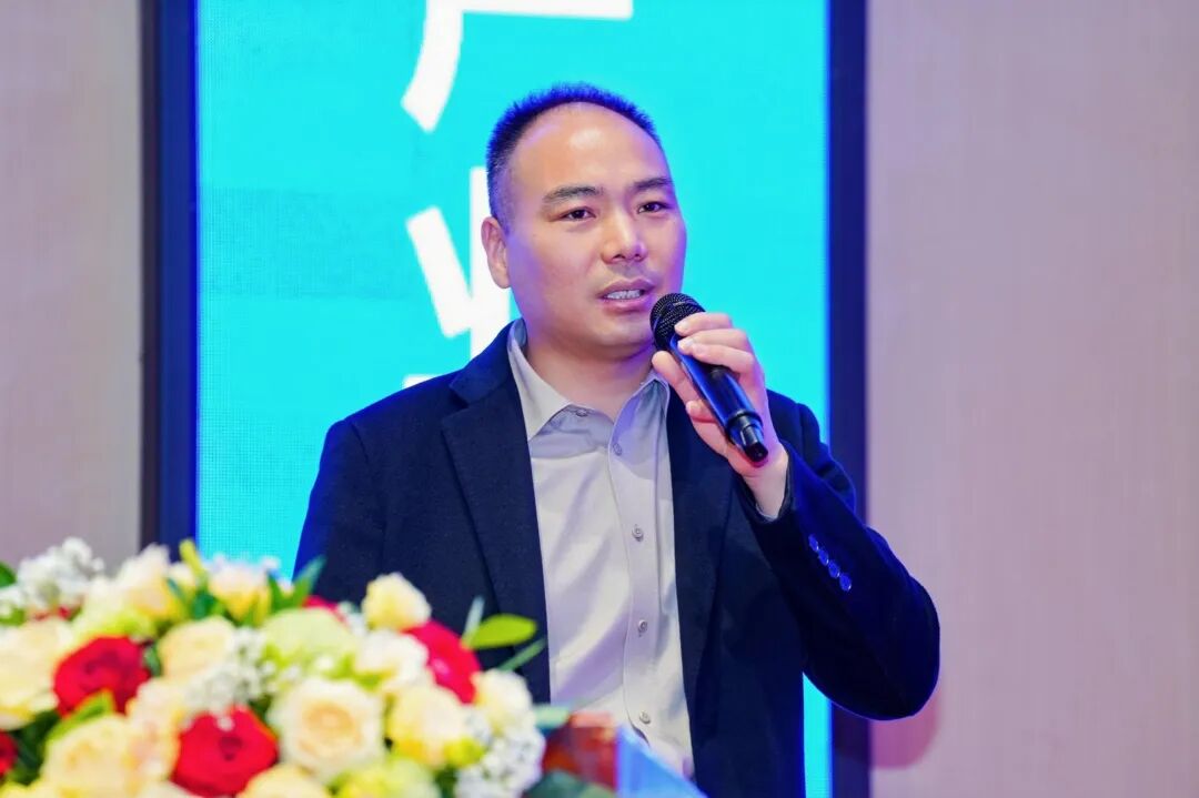 第2届印商大会・2026印包行业春季合作年会圆满落幕 共启中部印包产业新征程 第2届印商大会・2026印包行业春季合作年会圆满落幕 共启中部印包产业新征程